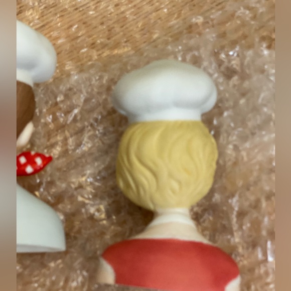 1994 vintage Barbie and ken salt and pepper shaker - Picture 13 of 13